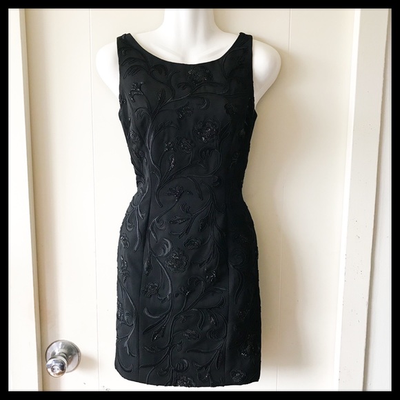 2 pcs Carmen Marc Valvo Sequin Embroidered Dress - Picture 4 of 6